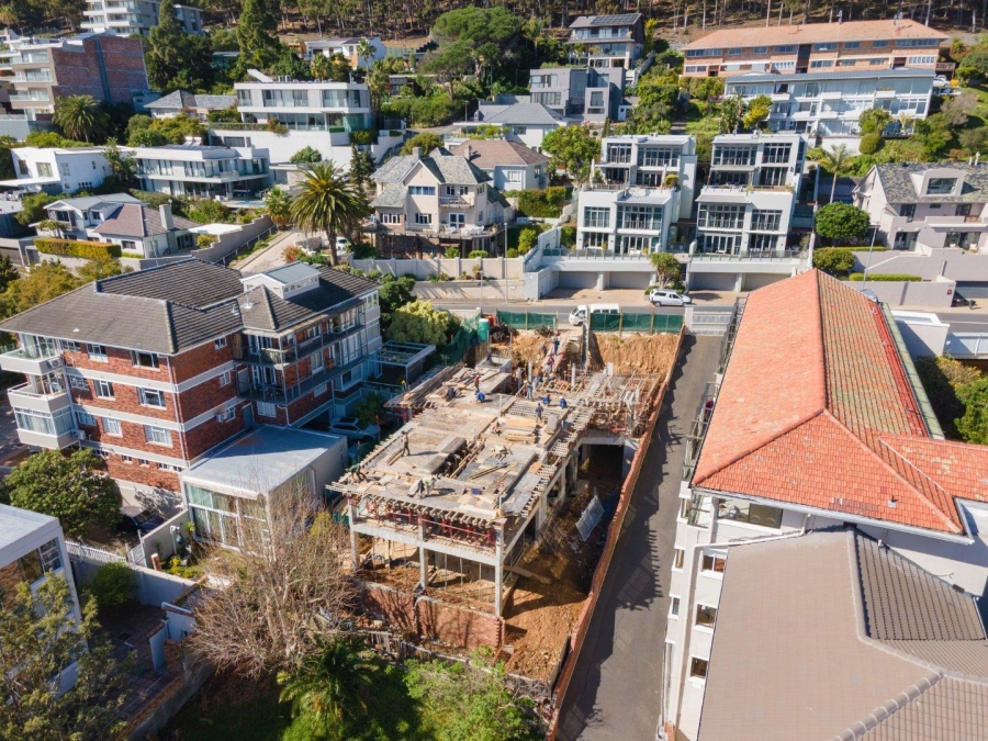 2 Bedroom Property for Sale in Sea Point Western Cape